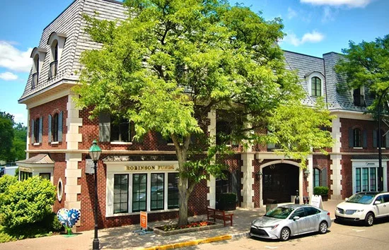 Grosse Pointe, MI